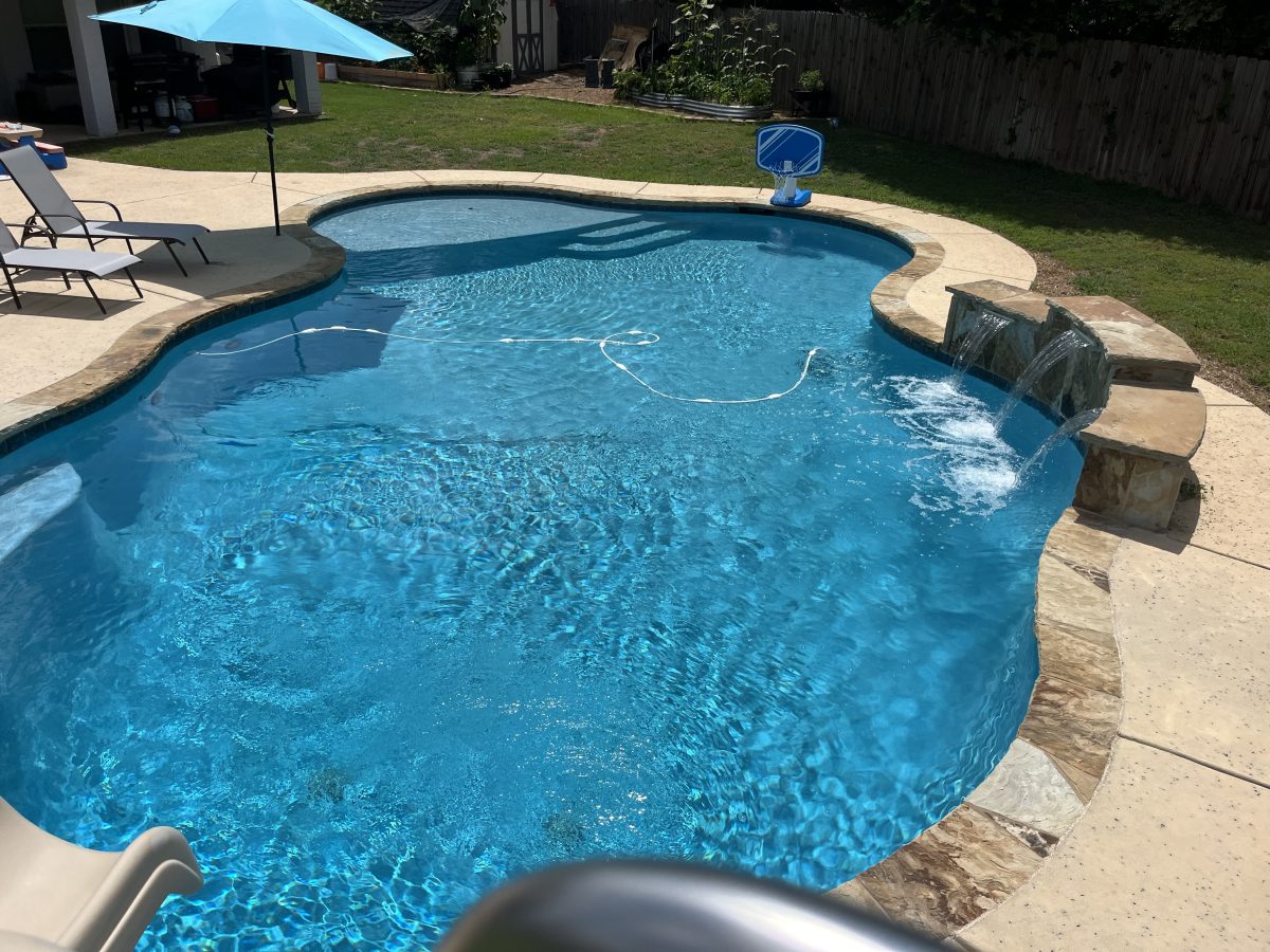 MoJo Pool Cleaning photo